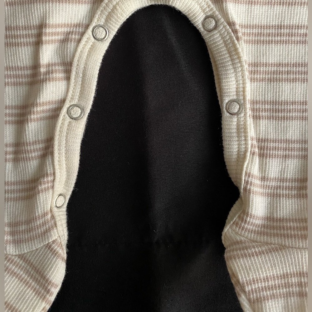 🆕 *FINAL* Quincy Mae, 0-3M or 3-6M, Ribbed Footed Sleeper, Fog Stripe, Organic - Picture 7 of 8